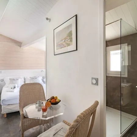 Otel Le Clos Du Galion - Ile De Re