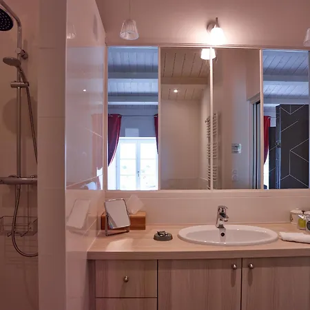 Le Clos Du Galion - Ile De Re Hotel