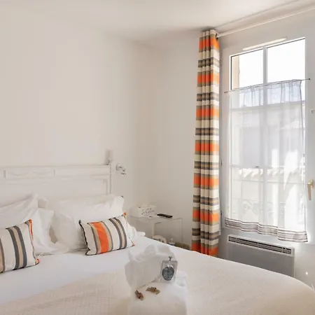 Le Clos Du Galion - Ile De Re Hotel