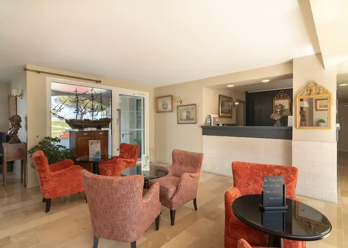 Le Clos Du Galion - Ile De Re Hotel 3*